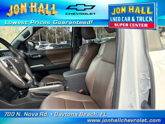 Used 2021 Toyota Tacoma Limited image 18