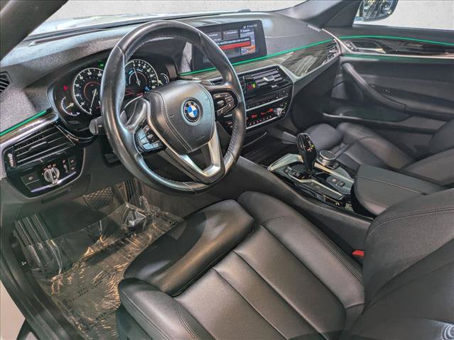 Used 2018 BMW 530e RWD image 9