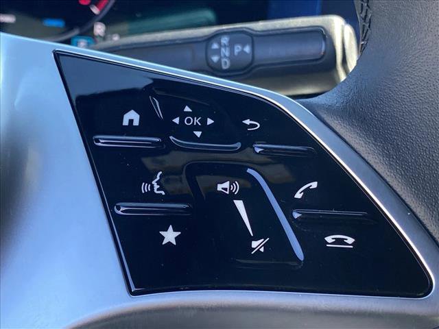 Used 2025 Mercedes-Benz GLB 250 image 11