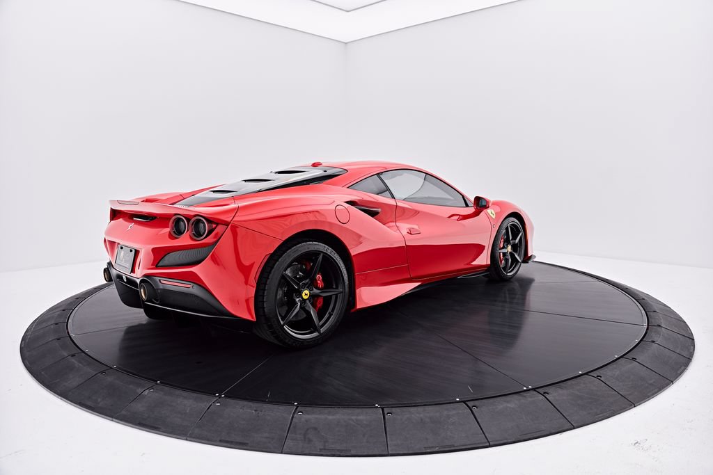 Used 2020 Ferrari F8 Tributo RWD image 16