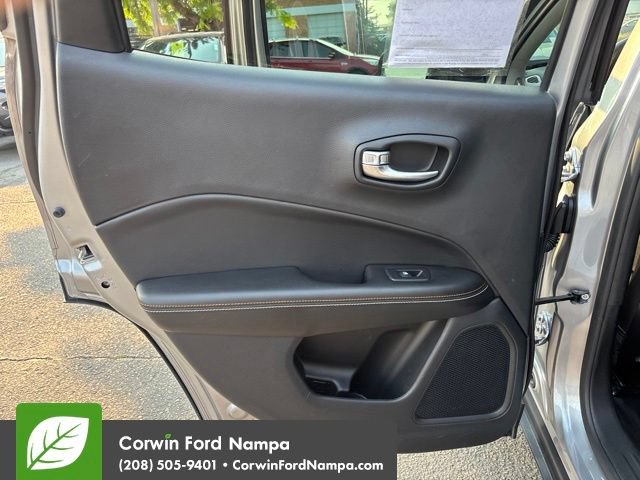 Used 2020 Jeep Compass Sport AWD/4WD image 24