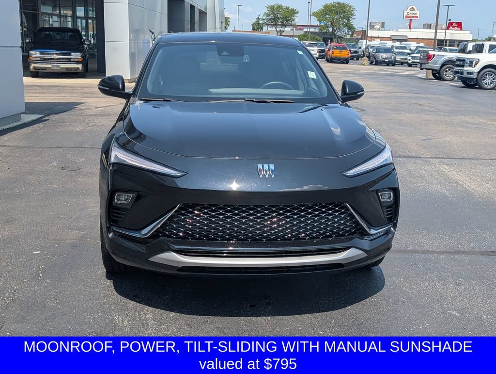 Used 2025 Buick Envista Avenir FWD image 2