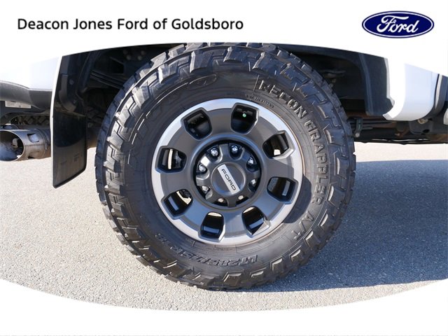Used 2023 Ford F250 Lariat w/ Tremor Off-Road Package image 12
