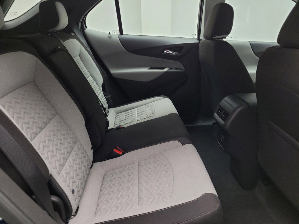 Used 2022 Chevrolet Equinox LS FWD image 19