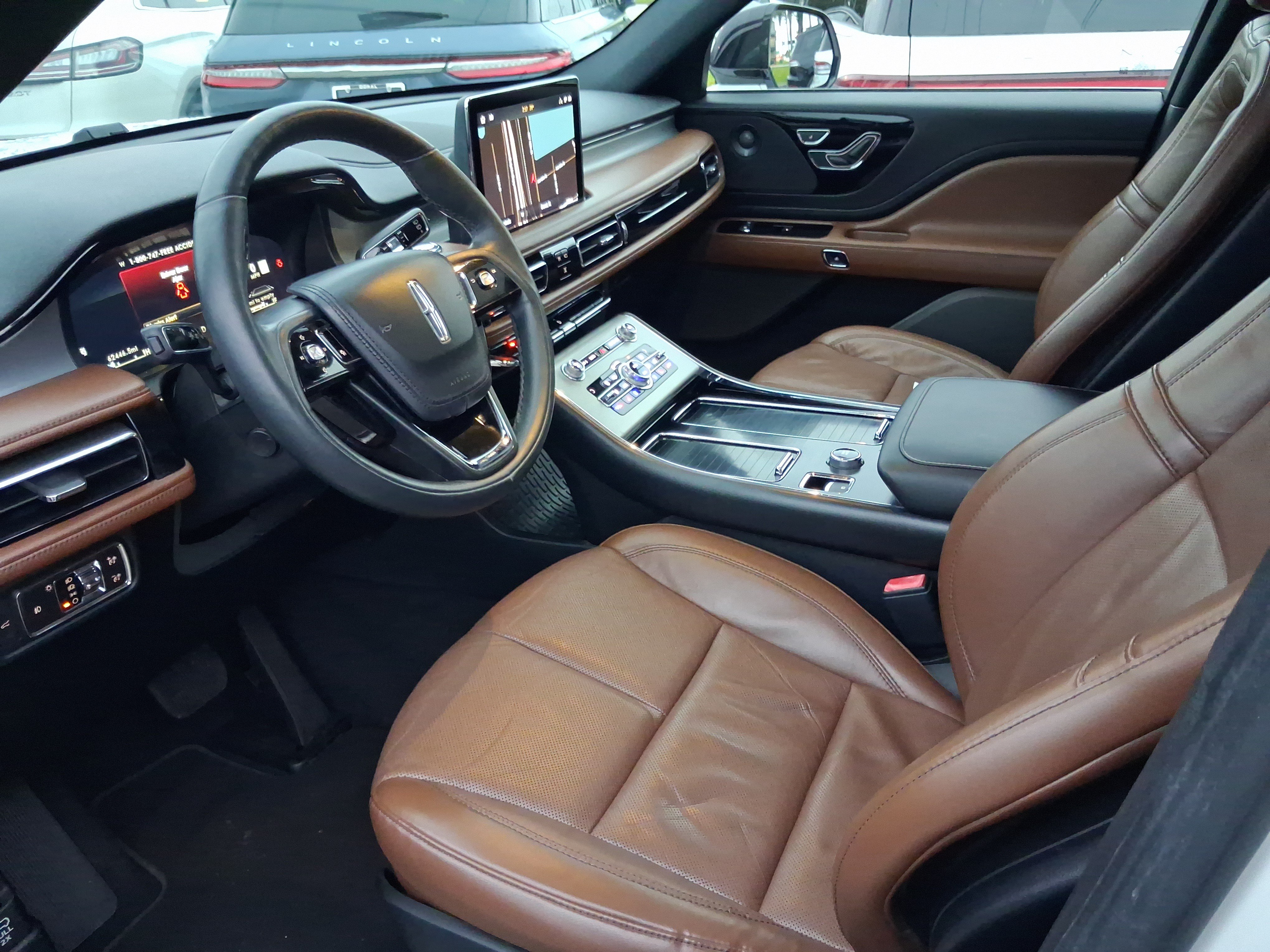 Certified 2020 Lincoln Aviator Reserve w/ Equipment Group 201A RWD image 10