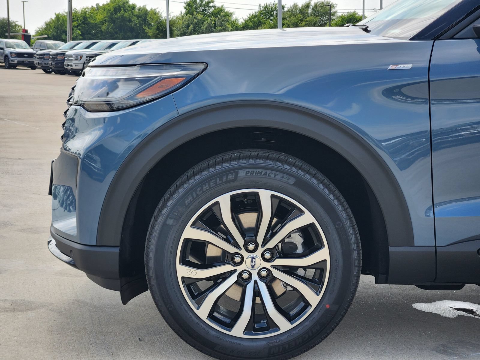 New 2026 Ford Explorer ST-Line RWD image 9
