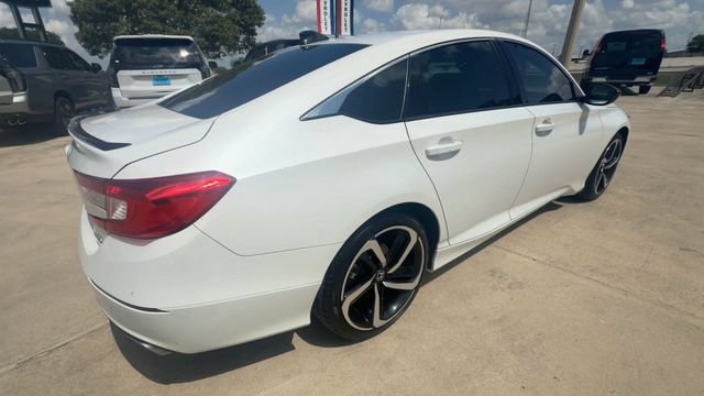 Used 2022 Honda Accord Sport image 8