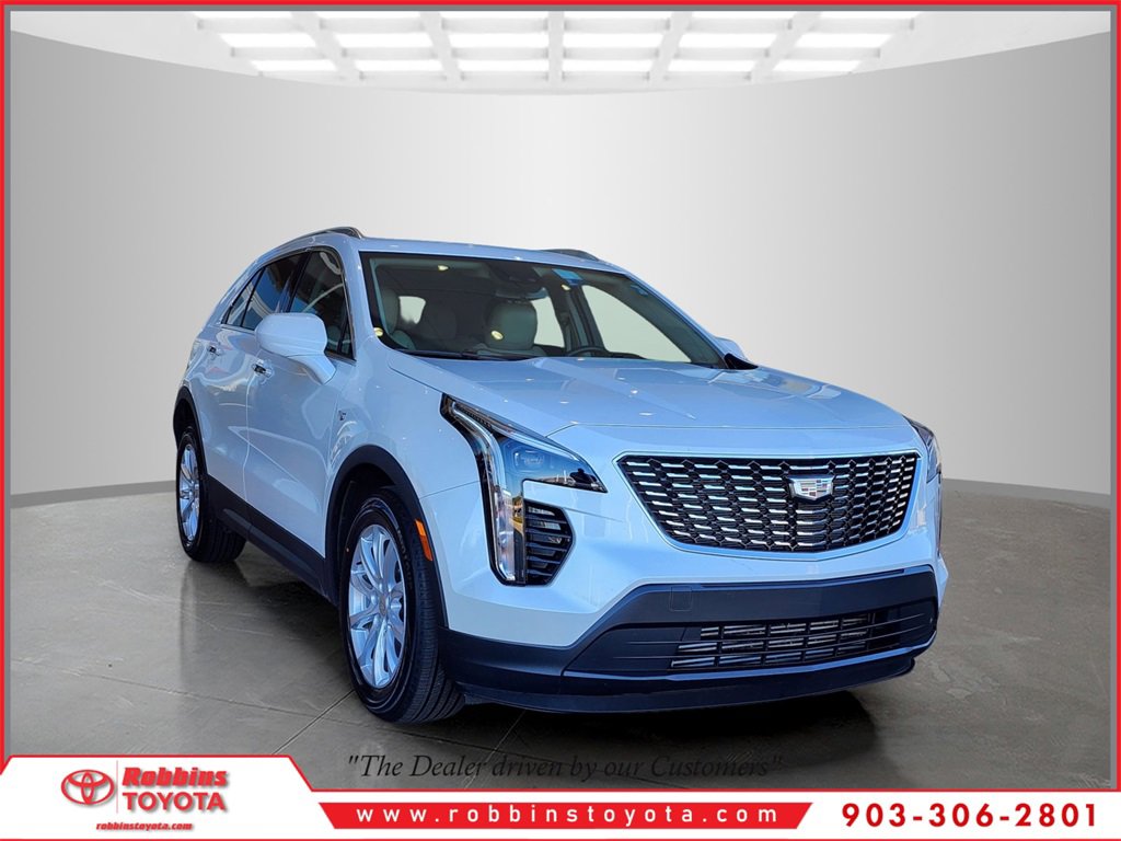Used 2023 Cadillac XT4 Luxury w/ Cold Weather Package