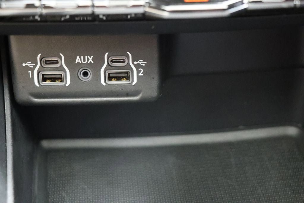 Used 2024 Dodge Durango GT image 27