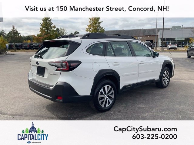 Used 2025 Subaru Outback AWD/4WD image 6