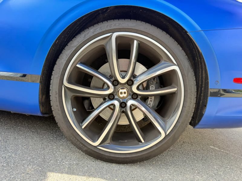 Used 2020 Bentley Continental GT AWD/4WD image 33