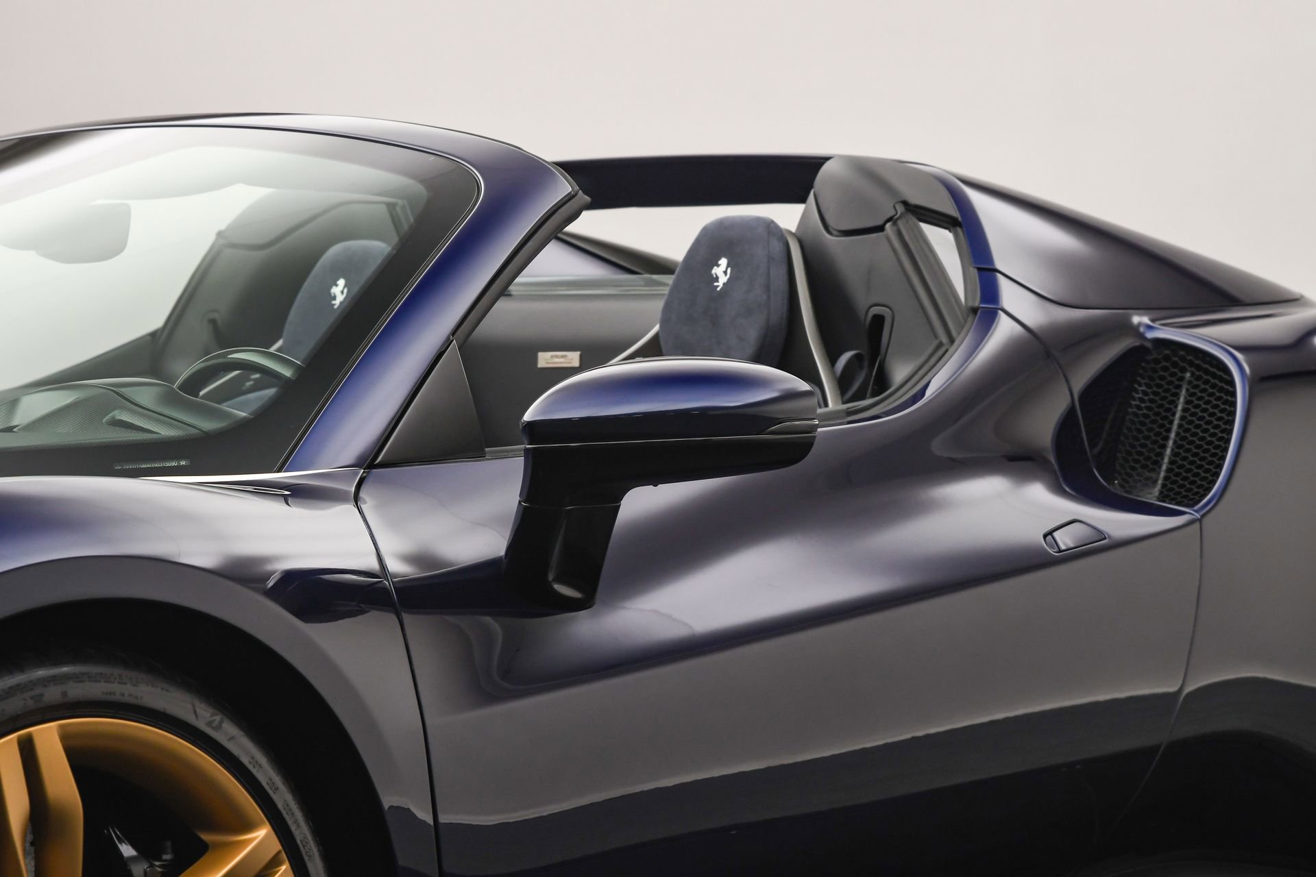 Used 2025 Ferrari 296 GTS image 10