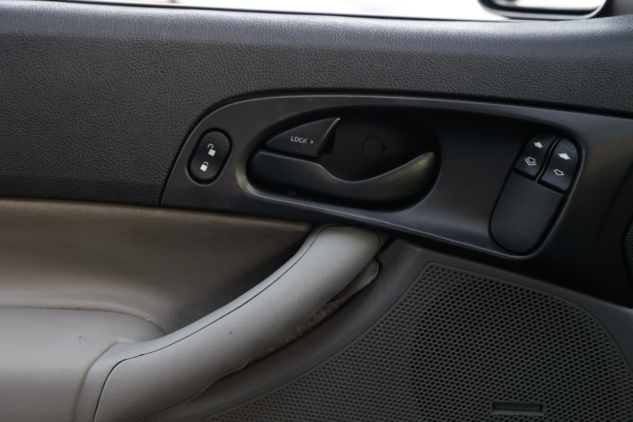 Used 2007 Ford Focus S image 37