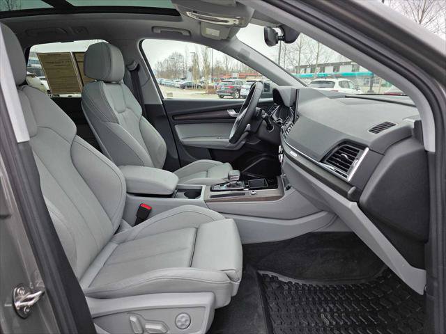 Used 2025 Audi Q5 Prestige w/ Prestige Package AWD/4WD image 10