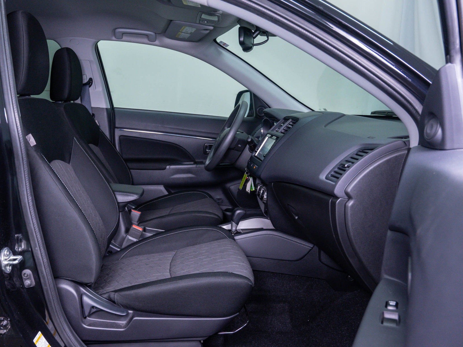Used 2025 Mitsubishi Outlander Sport ES AWD/4WD image 10