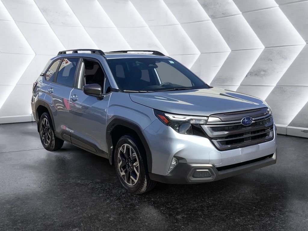 Used 2025 Subaru Forester Premium w/ Convenience Package #1 AWD/4WD image 1