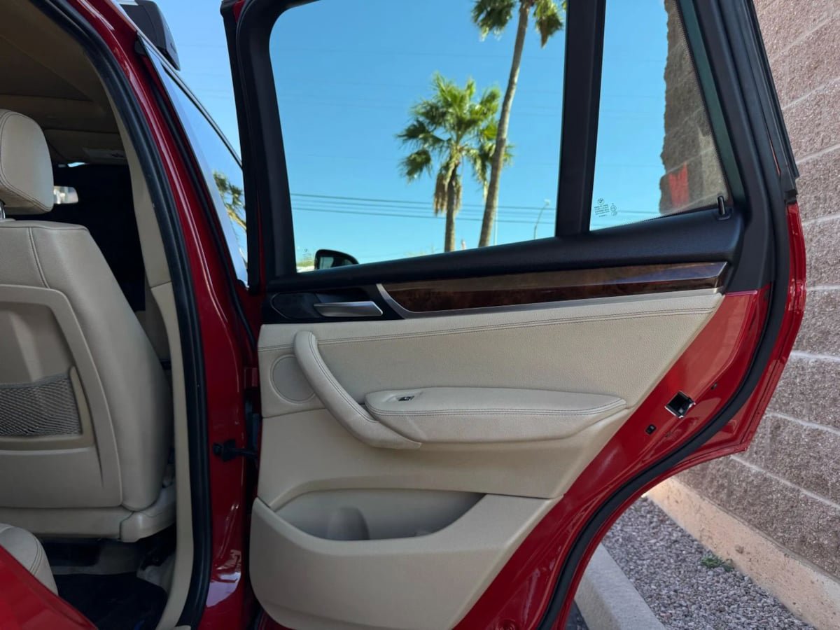 Used 2016 BMW X3 xDrive28i AWD/4WD image 35