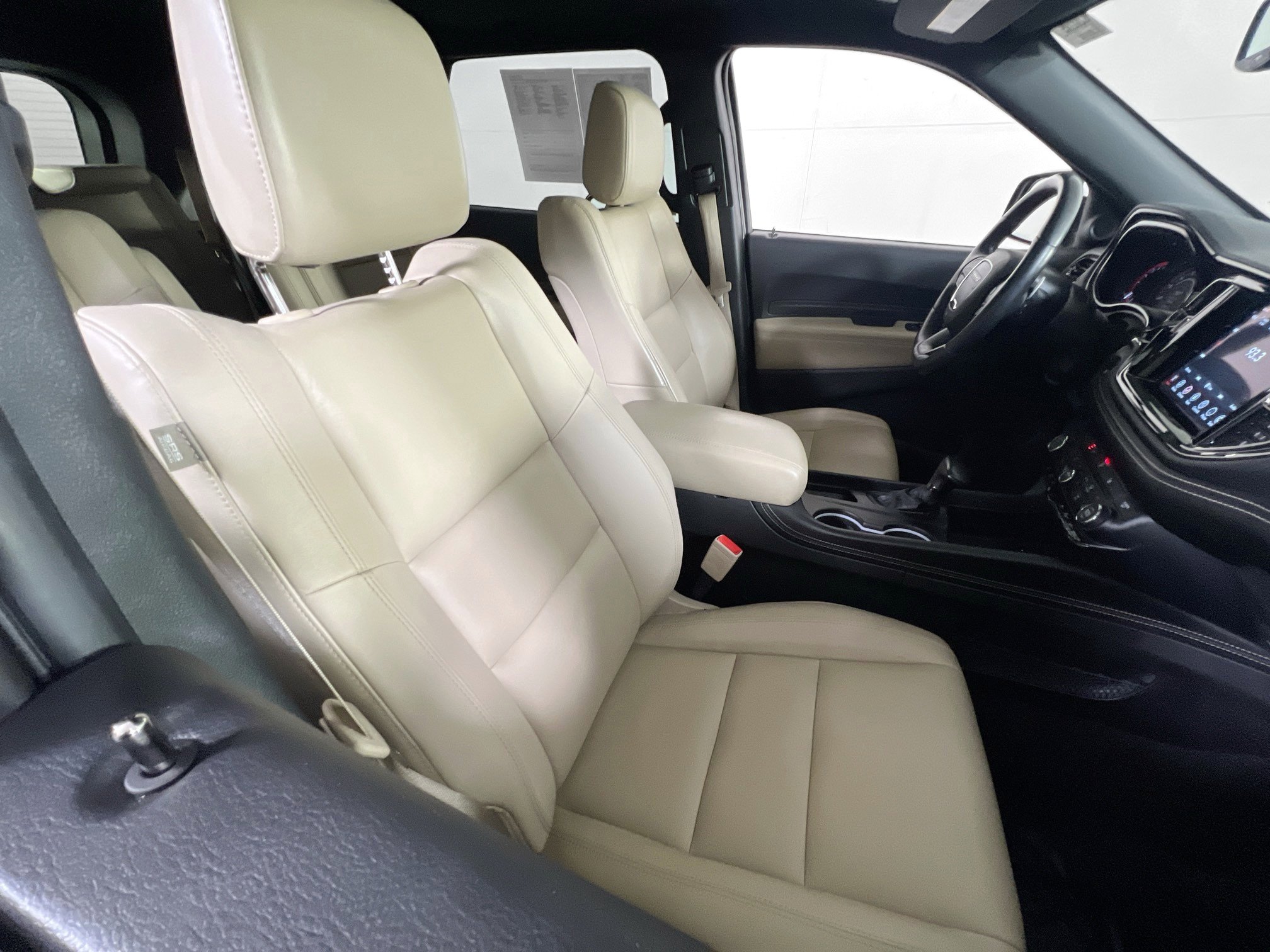 Used 2022 Dodge Durango GT image 28