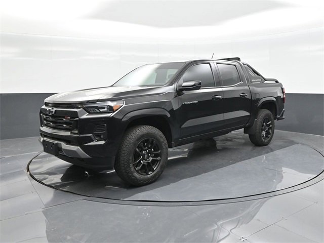 Used 2025 Chevrolet Colorado Z71 w/ Midnight Edition