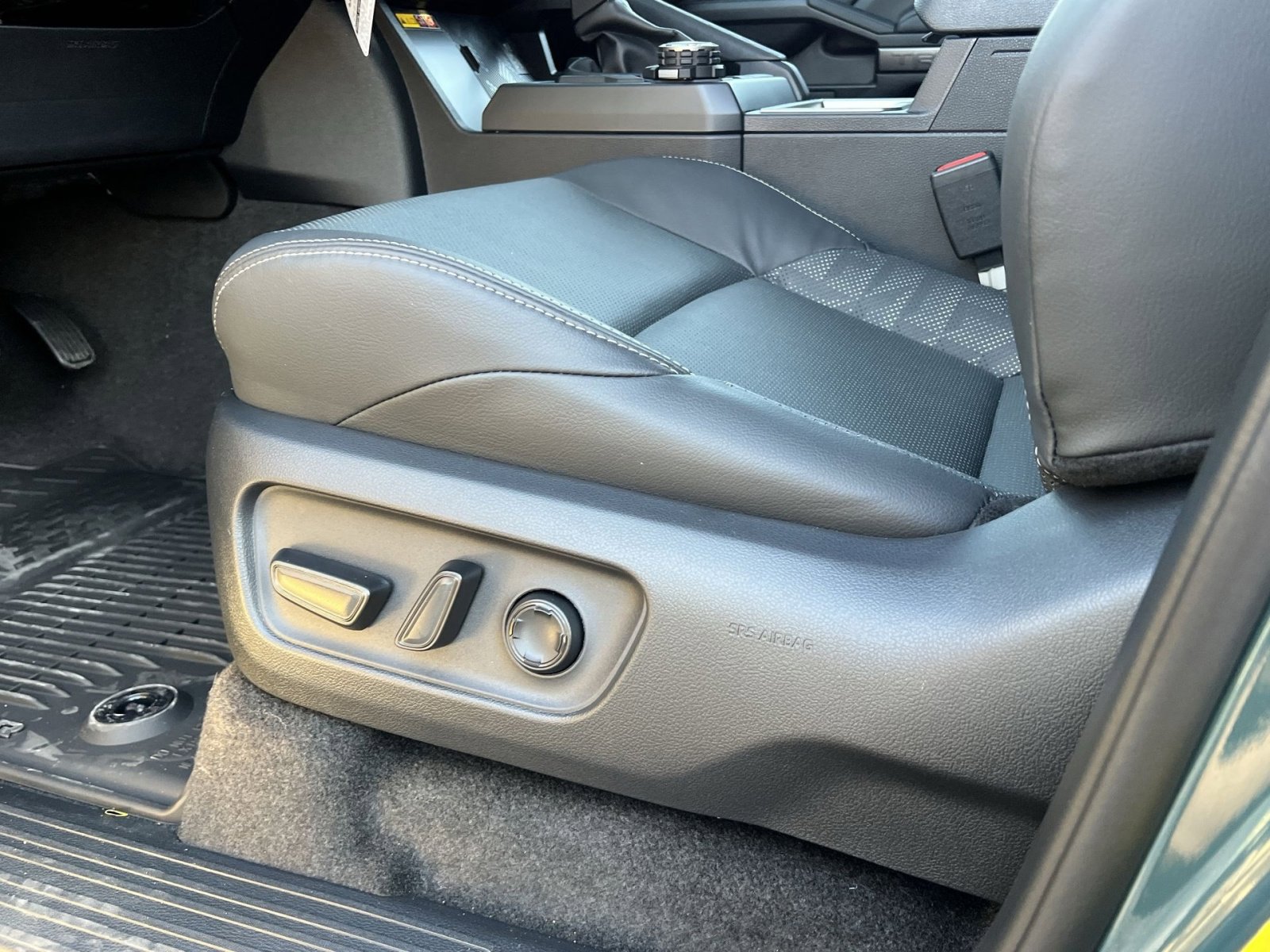 New 2025 Toyota 4Runner TRD Off-Road Premium image 11