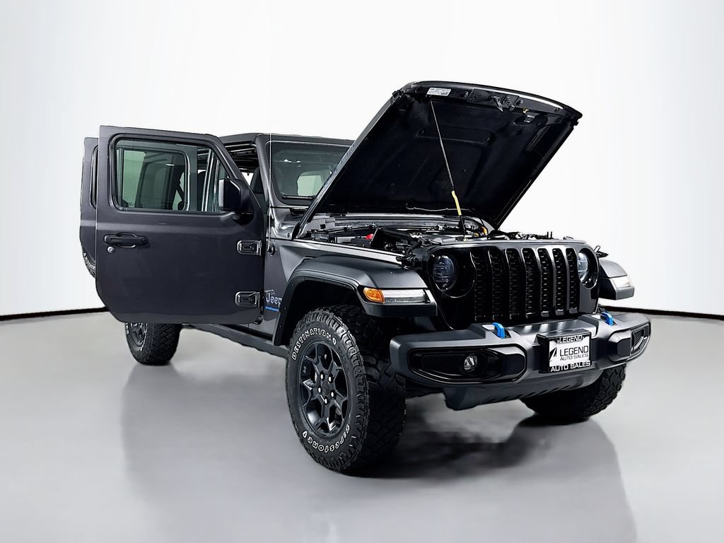 Used 2023 Jeep Wrangler Unlimited w/ Cold Weather Group AWD/4WD image 24
