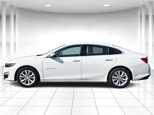 Used 2024 Chevrolet Malibu LT image 2