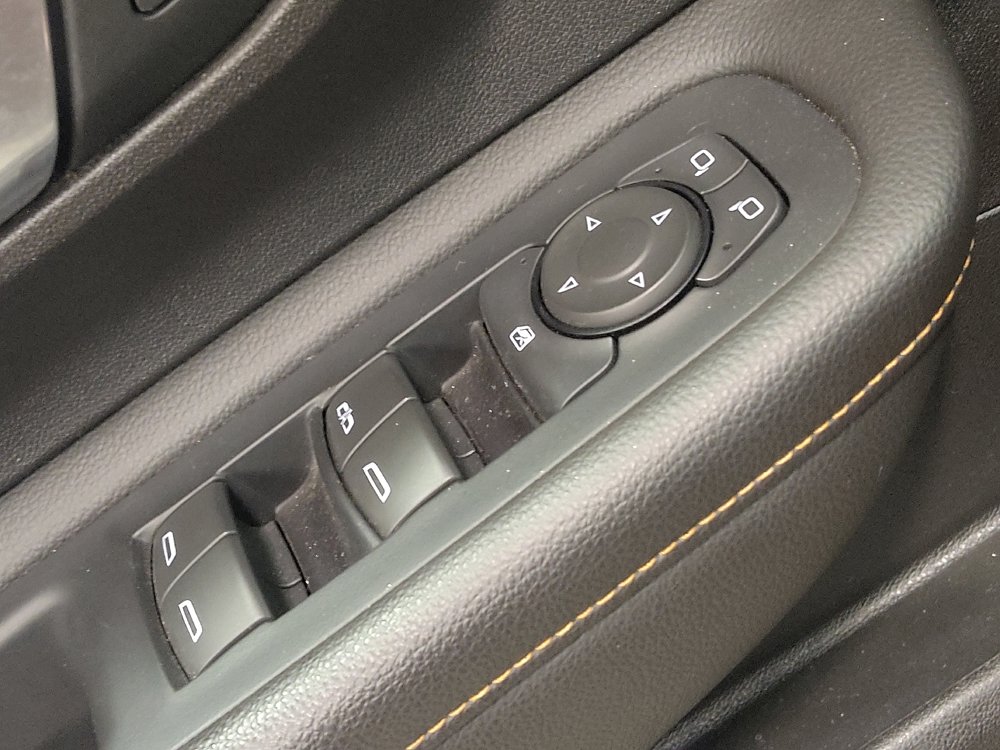 Used 2018 GMC Terrain SLT w/ Preferred Package FWD image 27