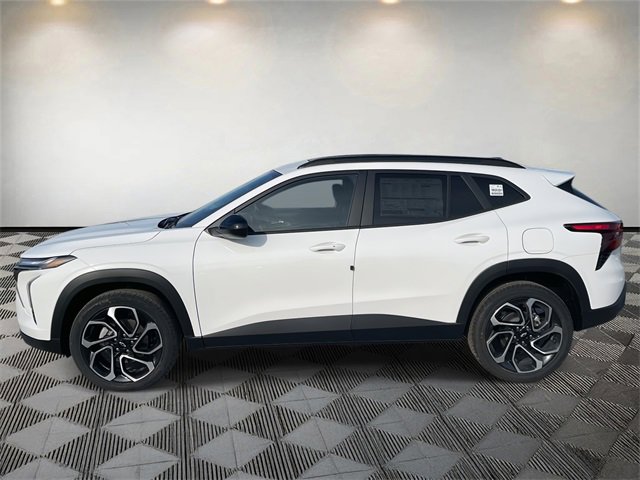 New 2026 Chevrolet Trax RS w/ Sunroof Package image 2