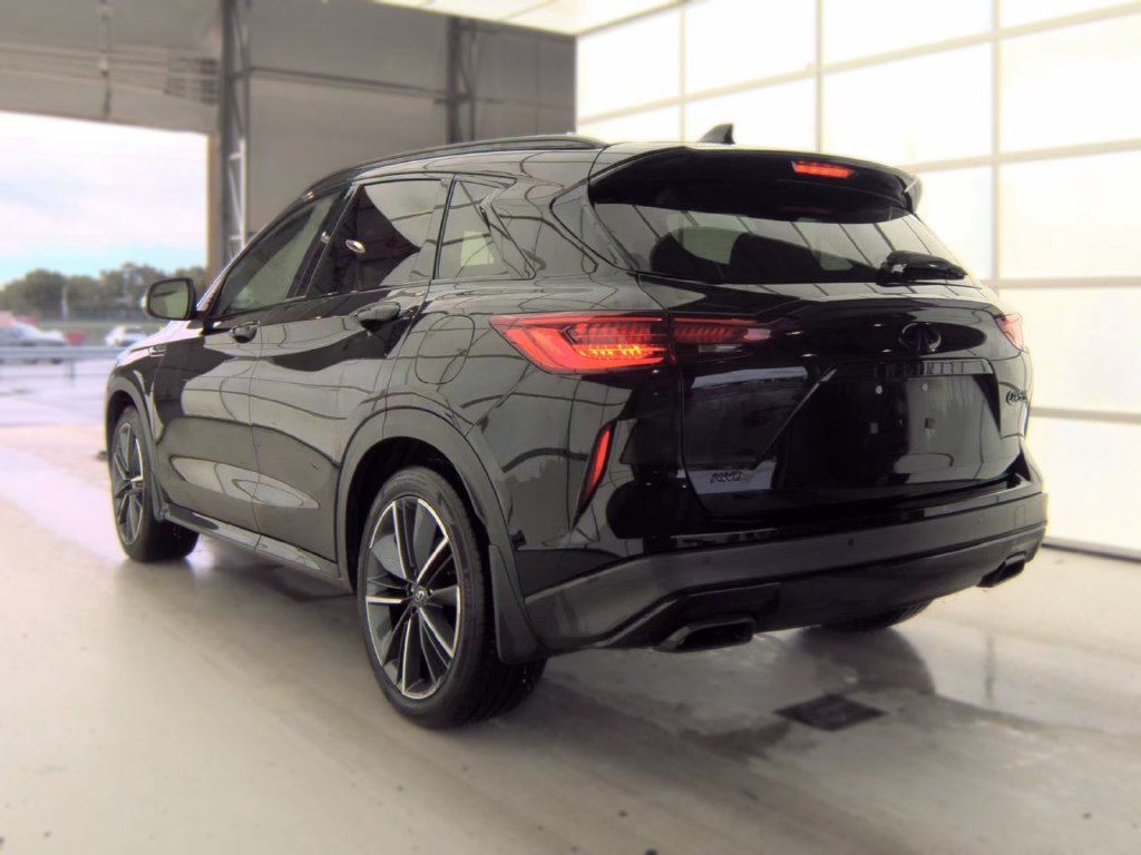 Used 2023 INFINITI QX50 Sport AWD/4WD image 4