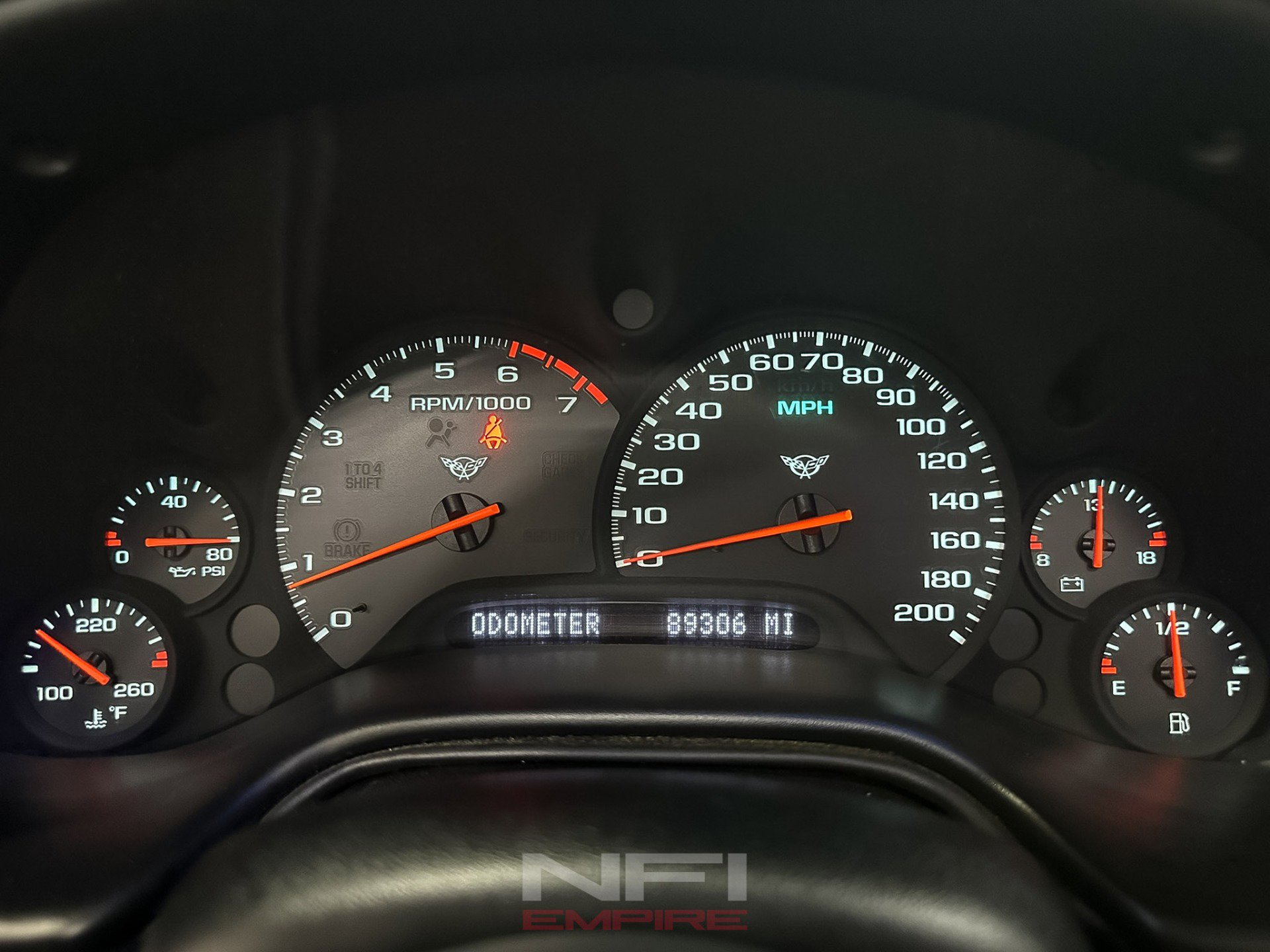 Used 2000 Chevrolet Corvette Convertible w/ Memory Pkg image 36