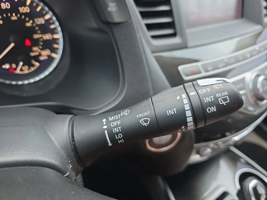 Used 2018 INFINITI QX60 FWD image 22