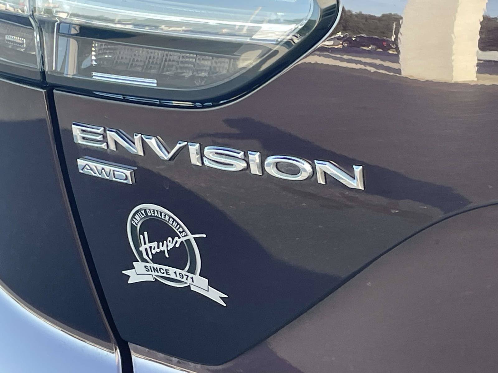 Certified 2021 Buick Envision Avenir w/ Technology Package II AWD/4WD image 8