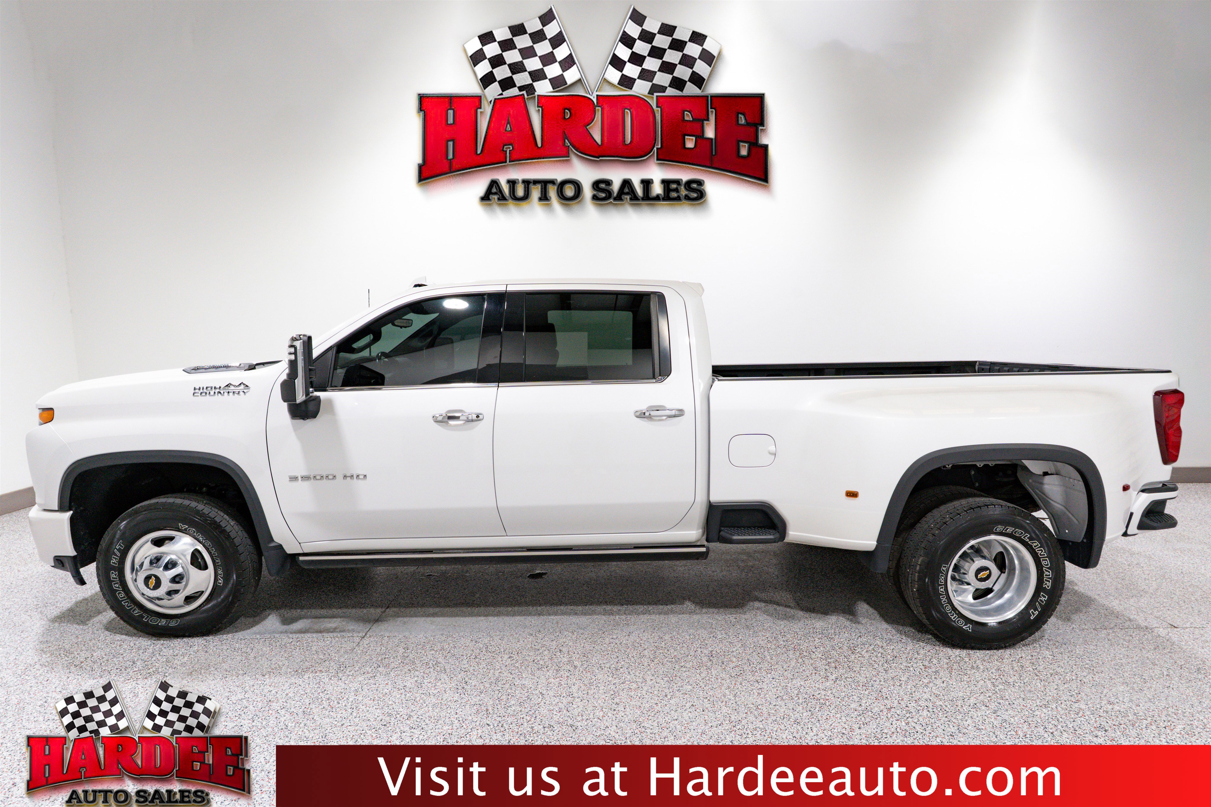 Used 2023 Chevrolet Silverado 3500 High Country image 1