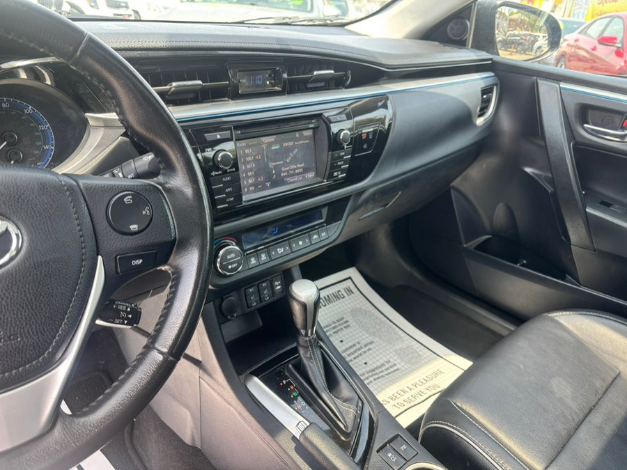 Used 2016 Toyota Corolla S Premium FWD image 21