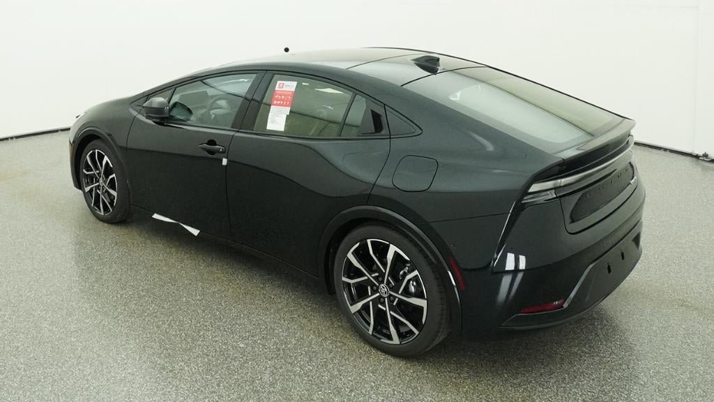 New 2026 Toyota Prius Plug-In Hybrid FWD image 38