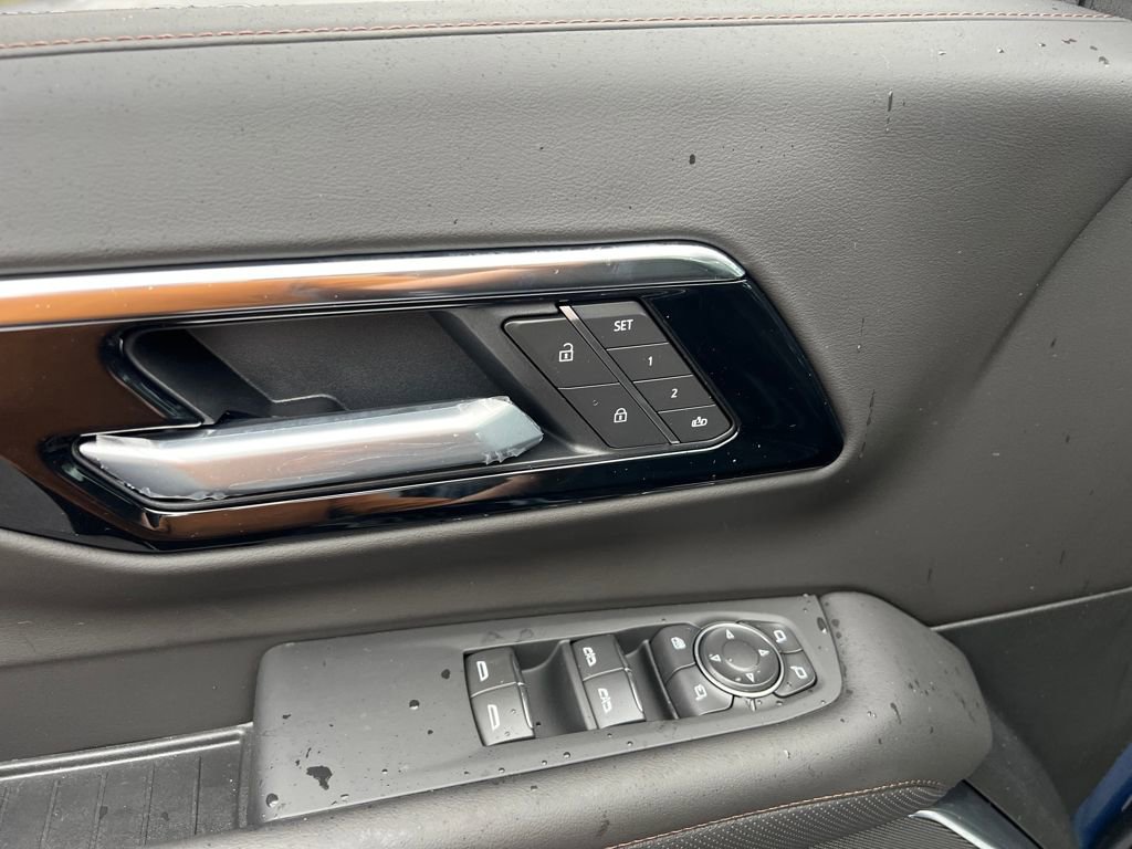 New 2026 Chevrolet Tahoe High Country w/ Sun And Tow Package image 42