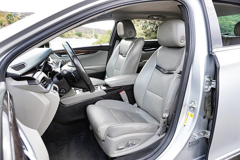 Used 2017 Cadillac XTS Luxury image 15