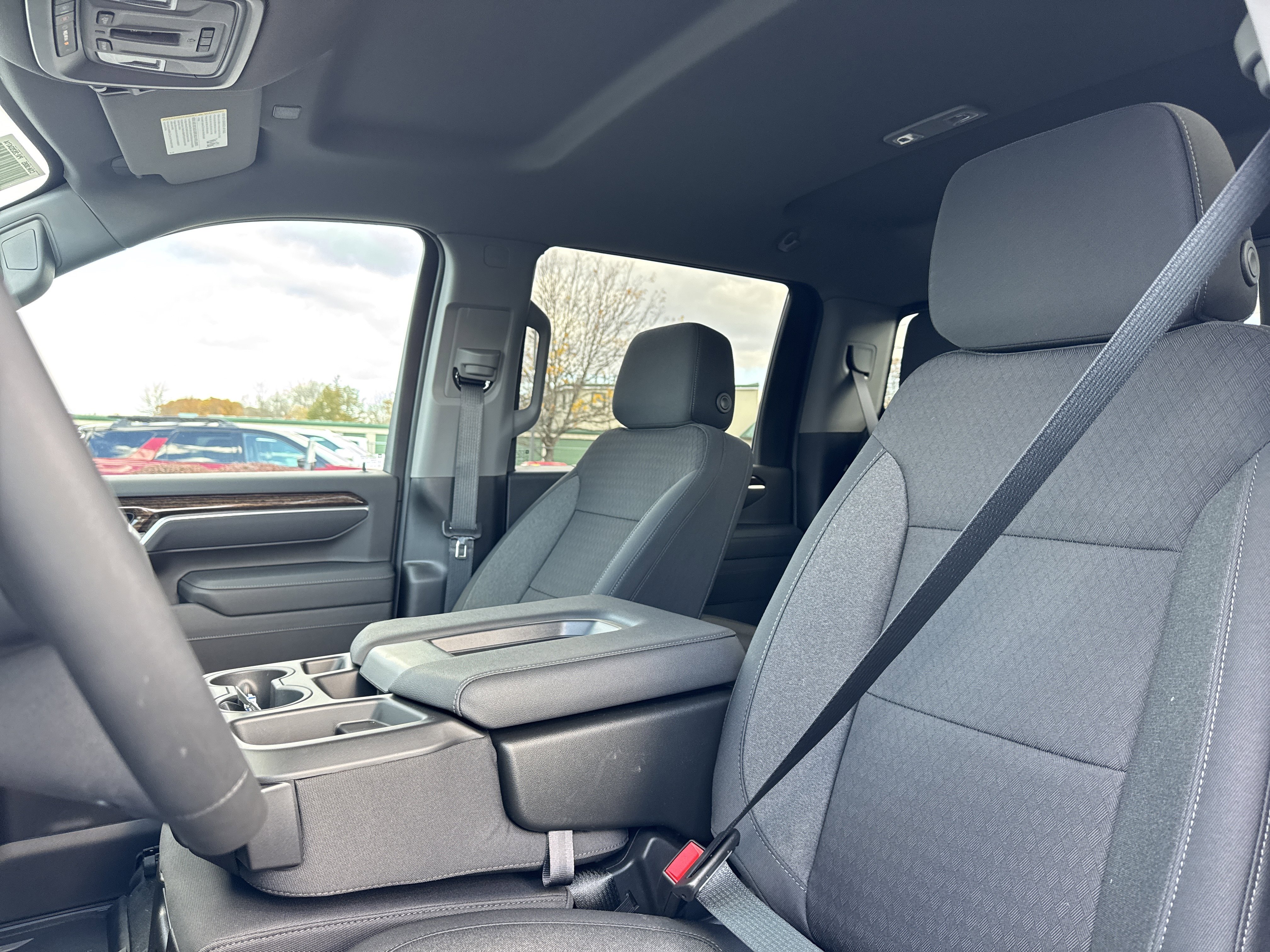 New 2026 GMC Sierra 2500 SLE w/ Preferred Package image 26