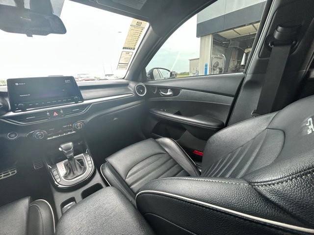 Used 2022 Kia Forte GT-Line w/ GT-Line Premium Package FWD image 39