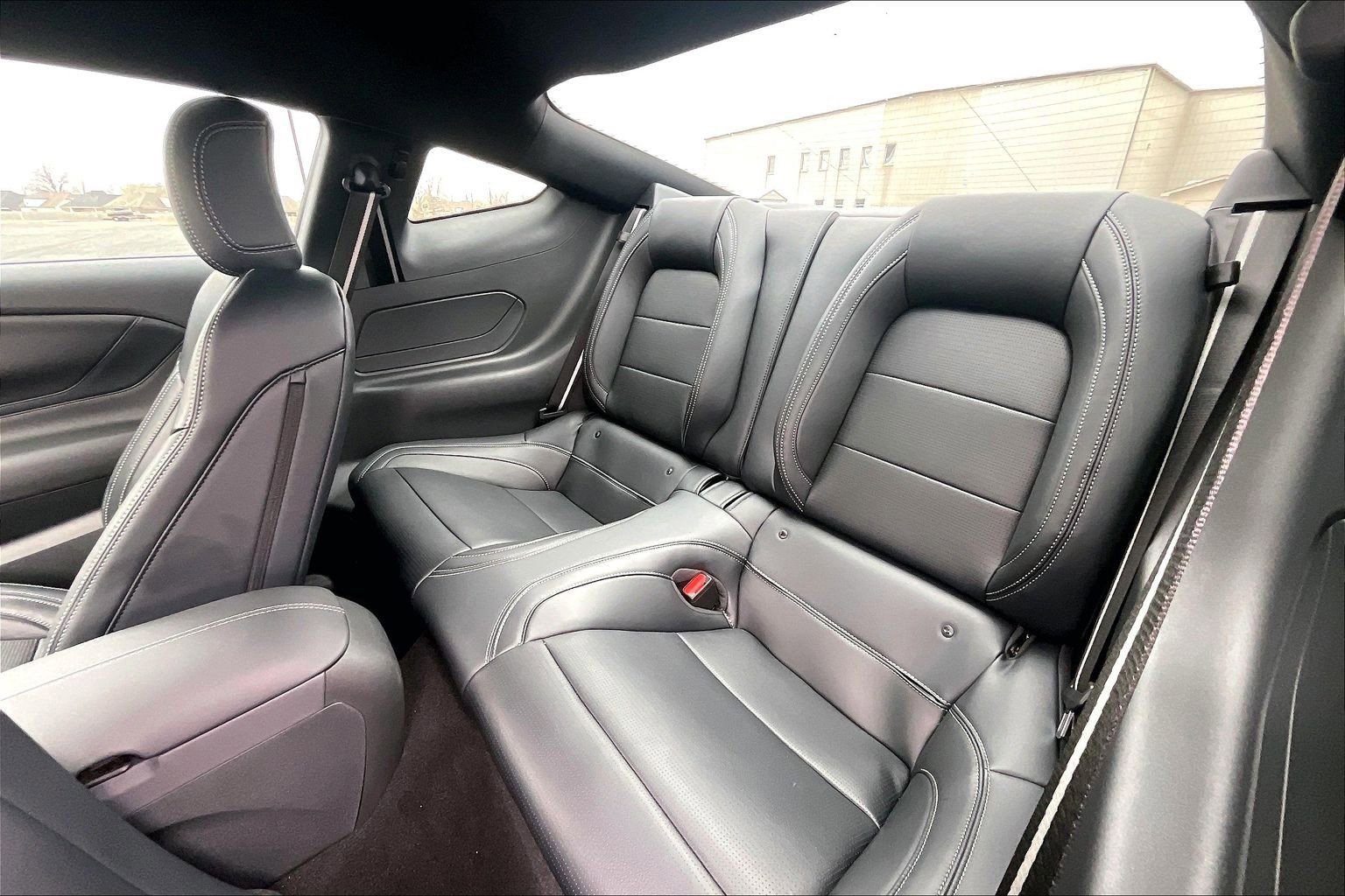 Used 2025 Ford Mustang GT Premium image 17