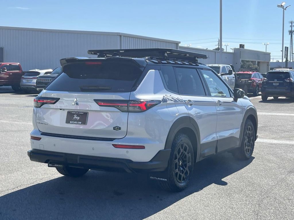 New 2026 Mitsubishi Outlander Trail Edition AWD/4WD image 4
