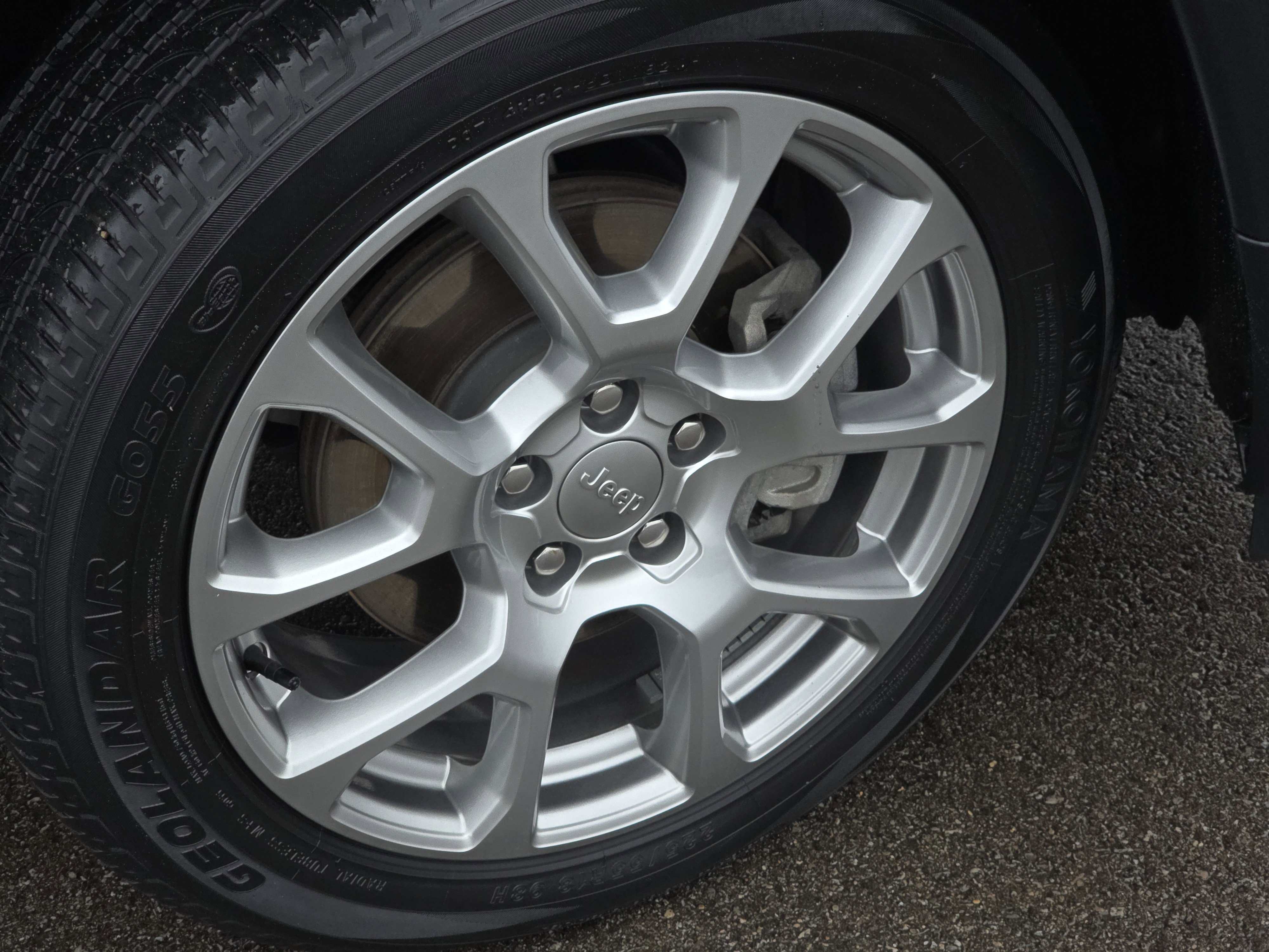 Used 2022 Jeep Compass Latitude image 14