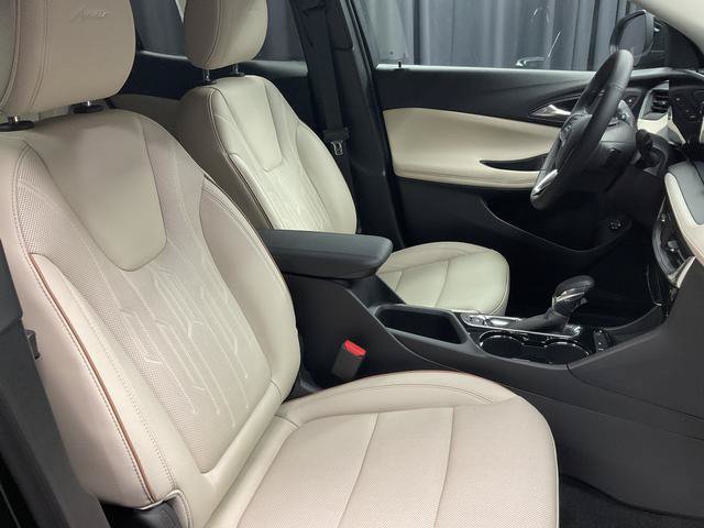 Used 2026 Buick Encore GX Avenir w/ Avenir Technology Package FWD image 16