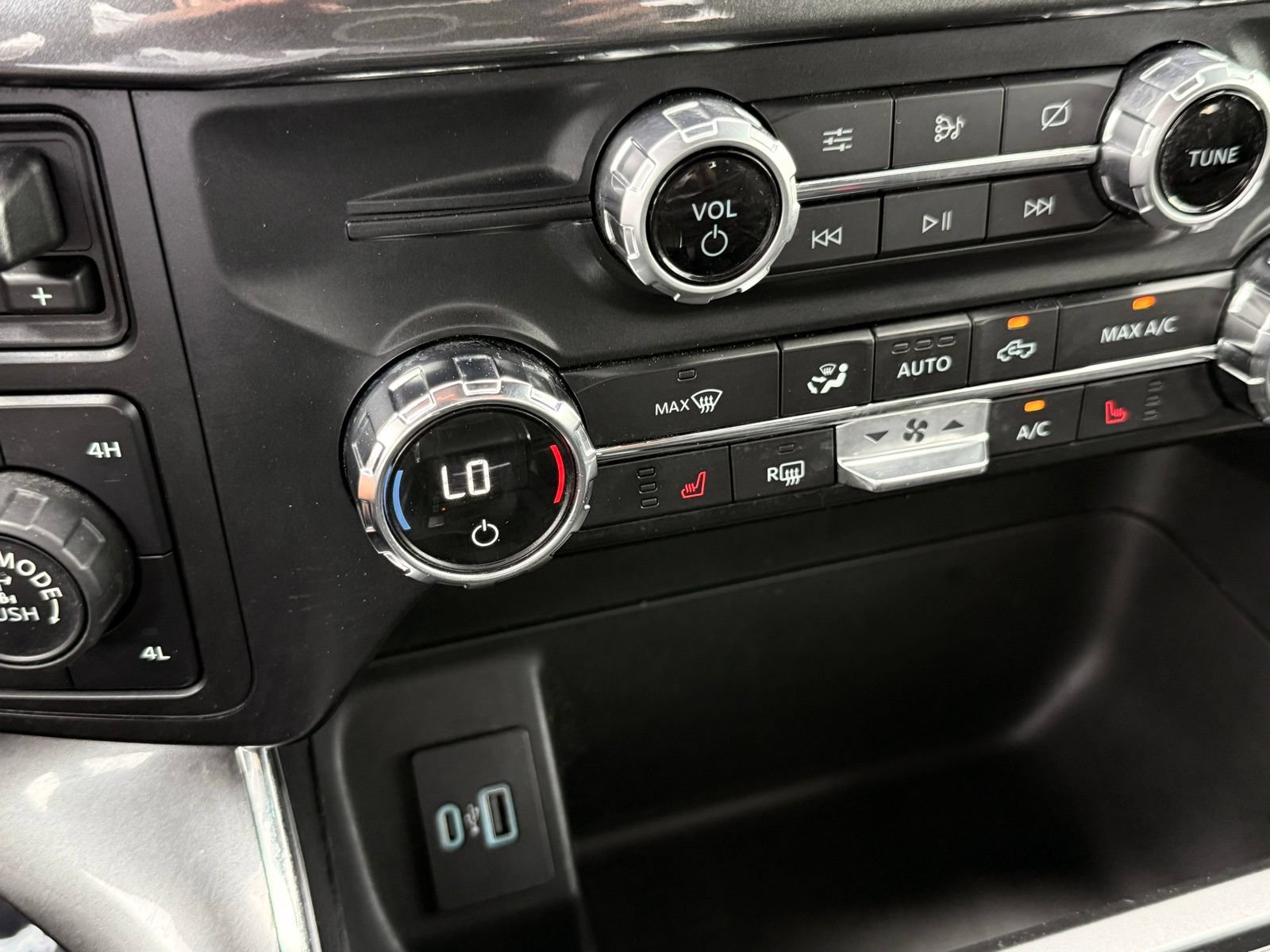 Used 2021 Ford F150 XLT w/ Equipment Group 302A High AWD/4WD image 46