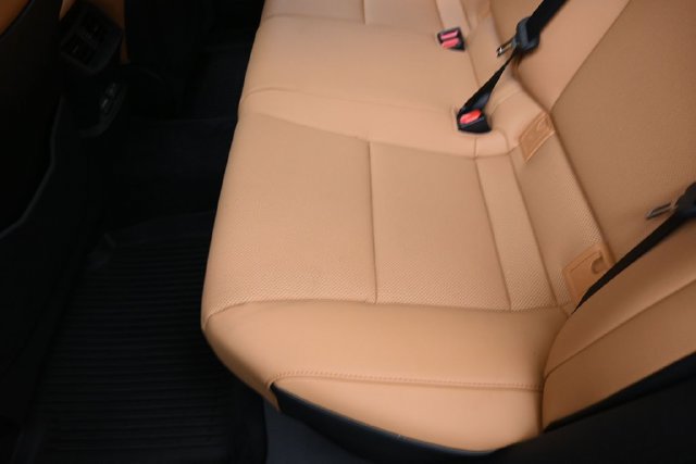 Used 2025 Lexus ES 350 w/ Premium Package FWD image 22
