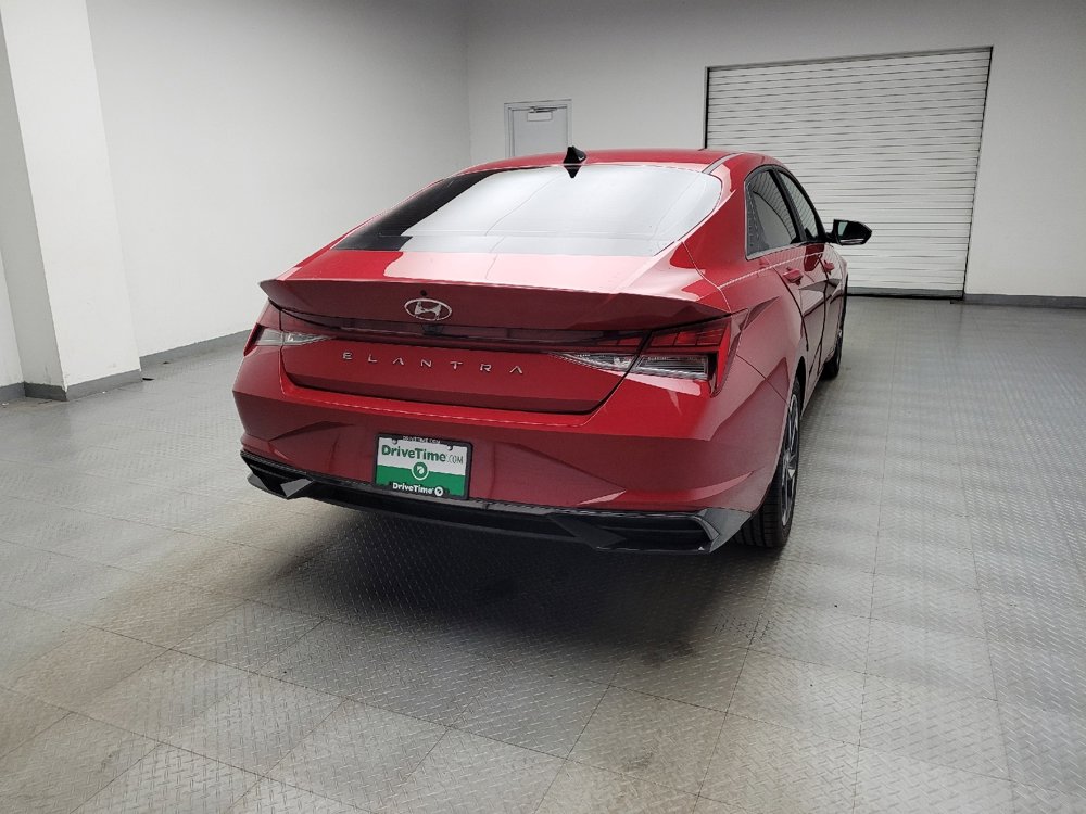 Used 2022 Hyundai Elantra SEL w/ Convenience + Premium Package image 7