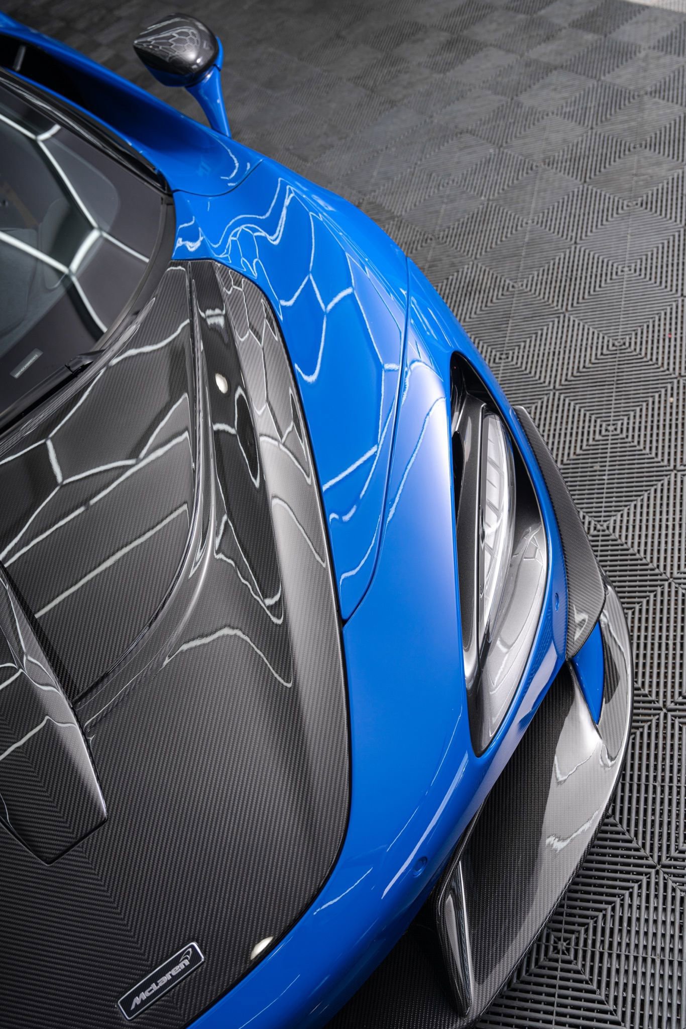 Used 2018 McLaren 720S Performance image 6