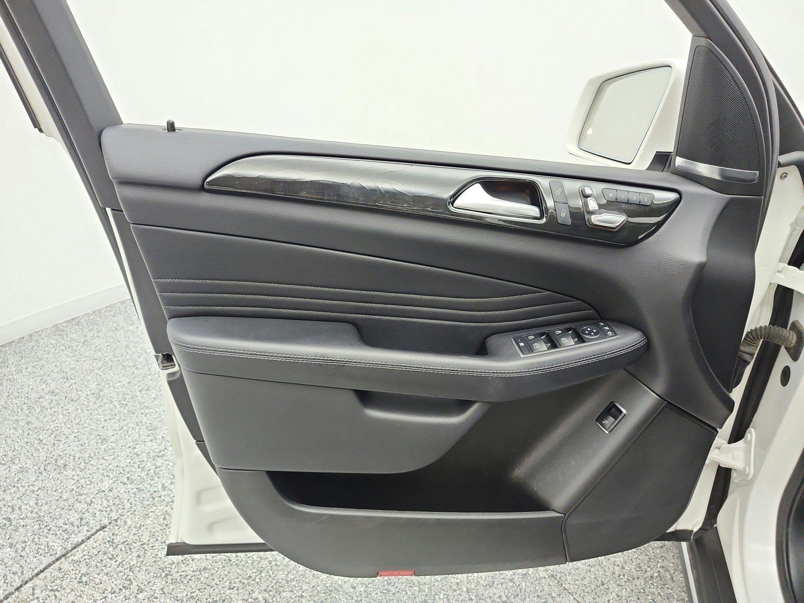 Used 2017 Mercedes-Benz GLE 350 image 14