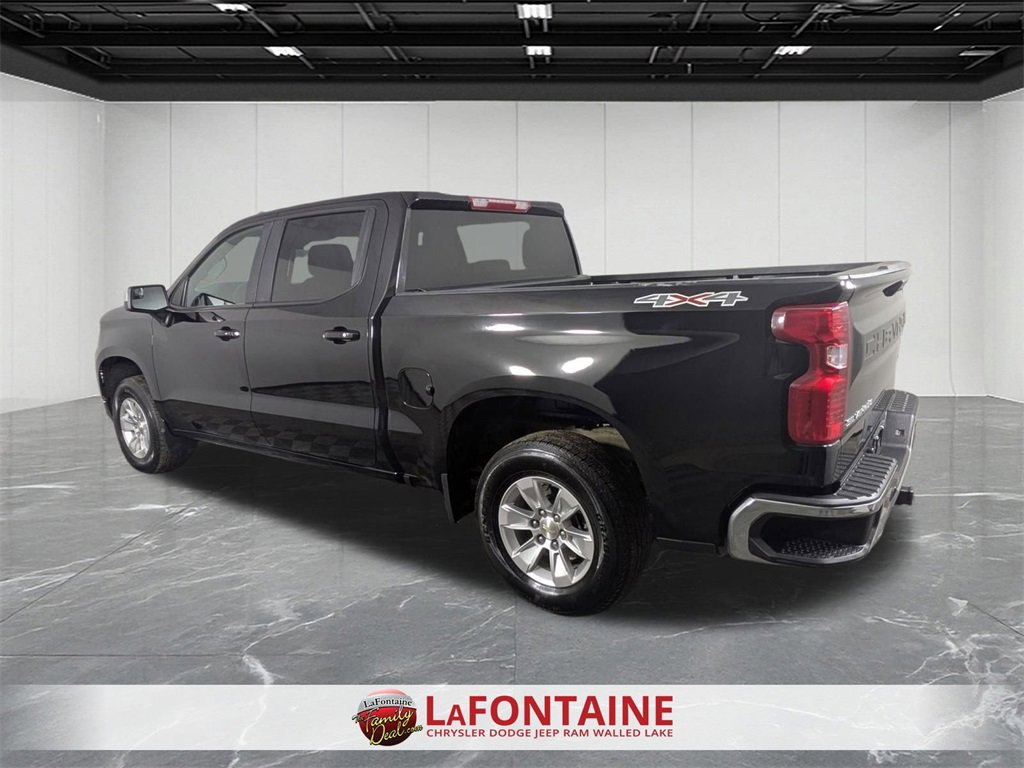Used 2025 Chevrolet Silverado 1500 LT image 3