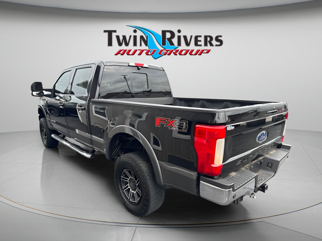 Used 2019 Ford F350 Lariat w/ Lariat Ultimate Package AWD/4WD image 2